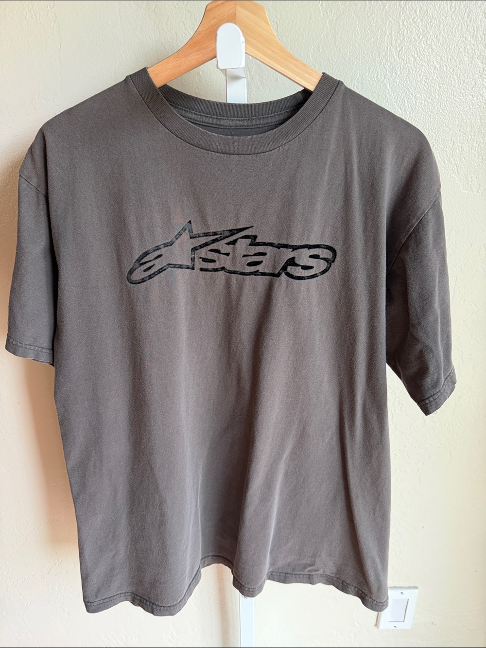 Alpinestars Gray Logo Short Sleeve Tee Classic Fit Size Large Nice Fade